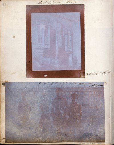 Sectie van de zuidkant van Lacock Abbey door William Henry Fox Talbot